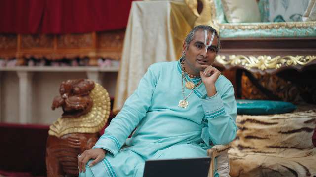 Focus on Bhagavan: Devotion, Remembrance, and Simplicity