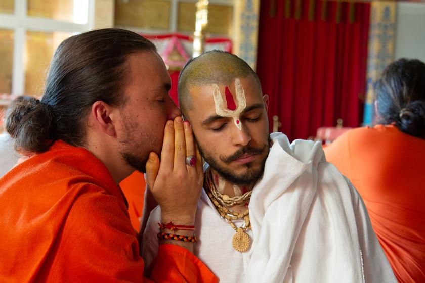 brahmachari-initiering-2-størrelse