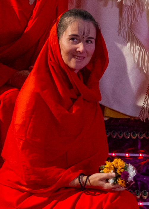 教師: Rishika Triambhakeshwari